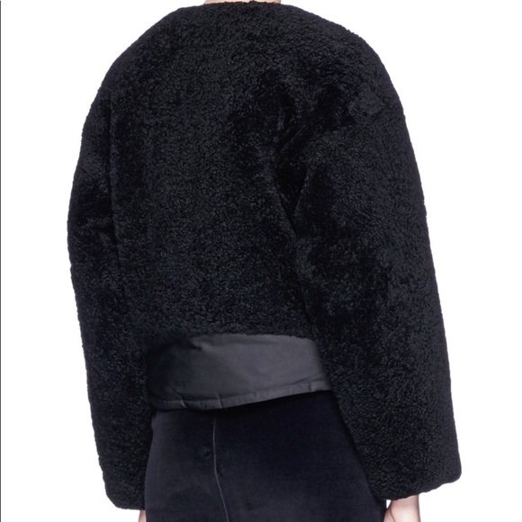T-alexander wang
Shearling Crop Jacket BLACK - Picture 2 of 8
